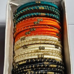 Elegant Vintage handmade Multicolor Bangle Set